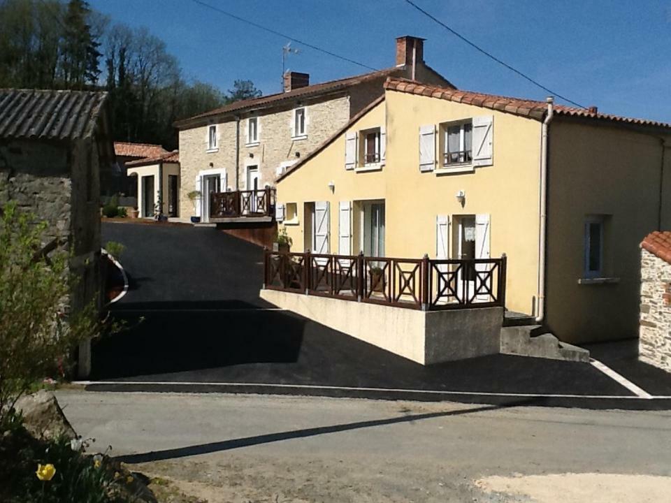 Gites De La Bibudiere Le Boupère Exteriör bild